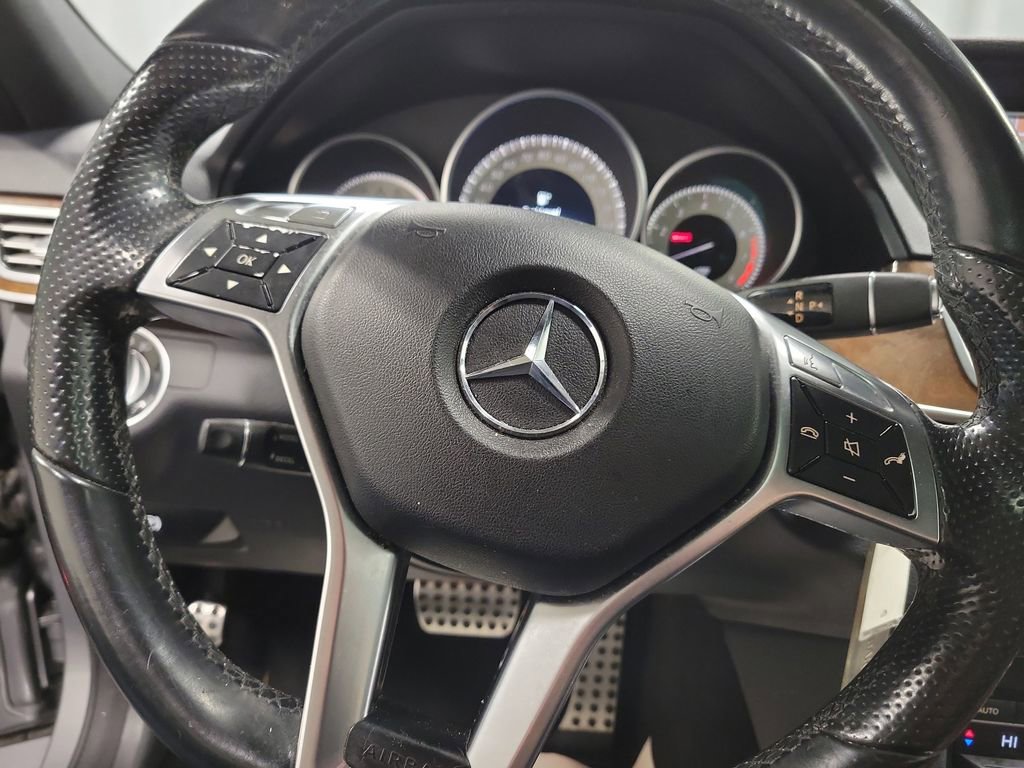 Used 2015 Mercedes-Benz E 350 4MATIC Sedan image 21