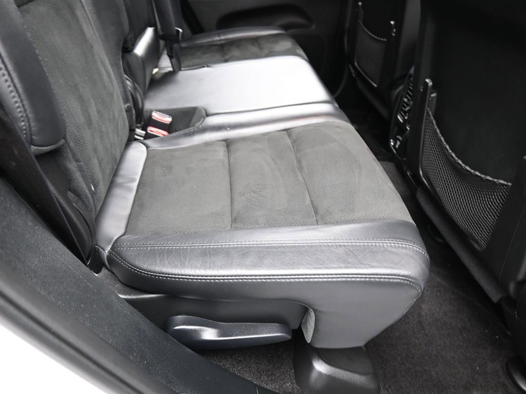 Used 2018 Jeep Grand Cherokee Altitude image 34