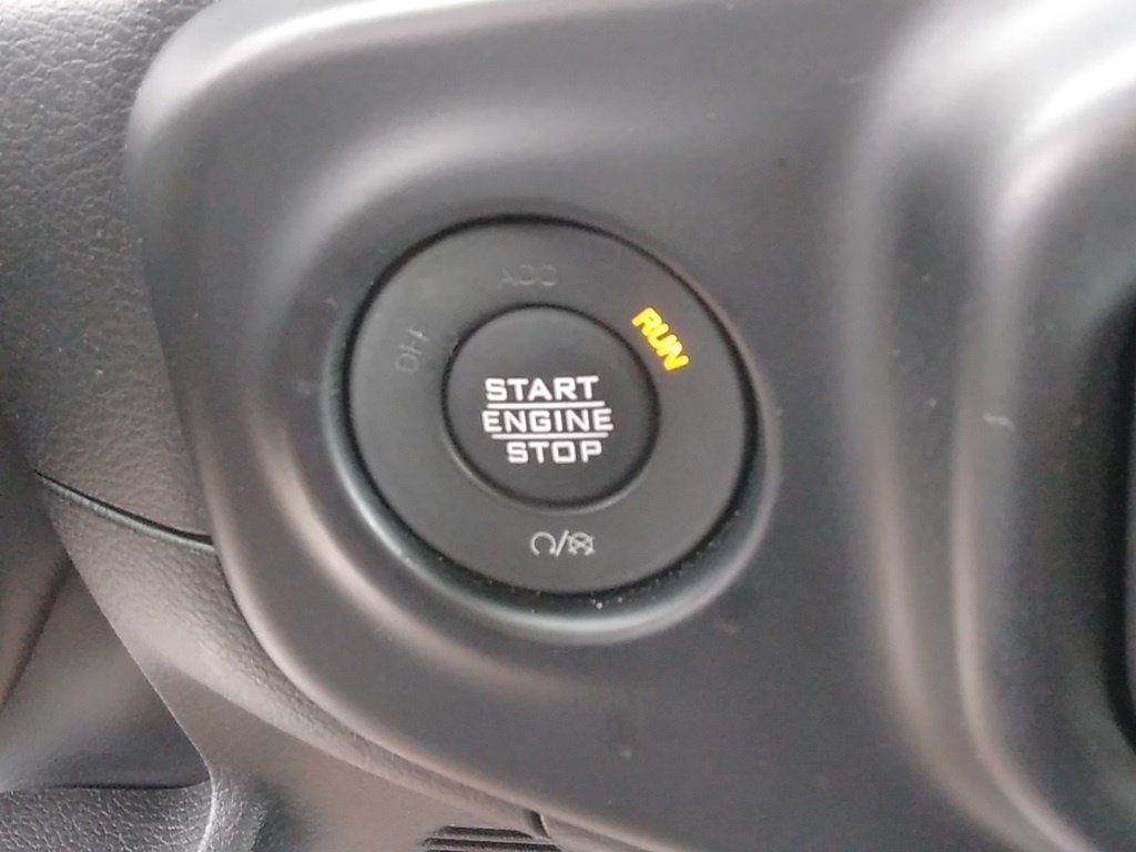 Used 2022 Jeep Wrangler Unlimited Sport AWD/4WD image 19