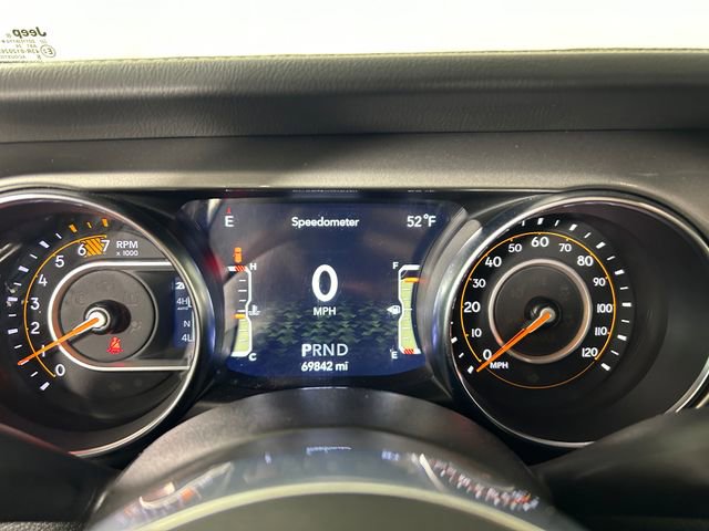 Used 2022 Jeep Wrangler Unlimited Sahara image 18