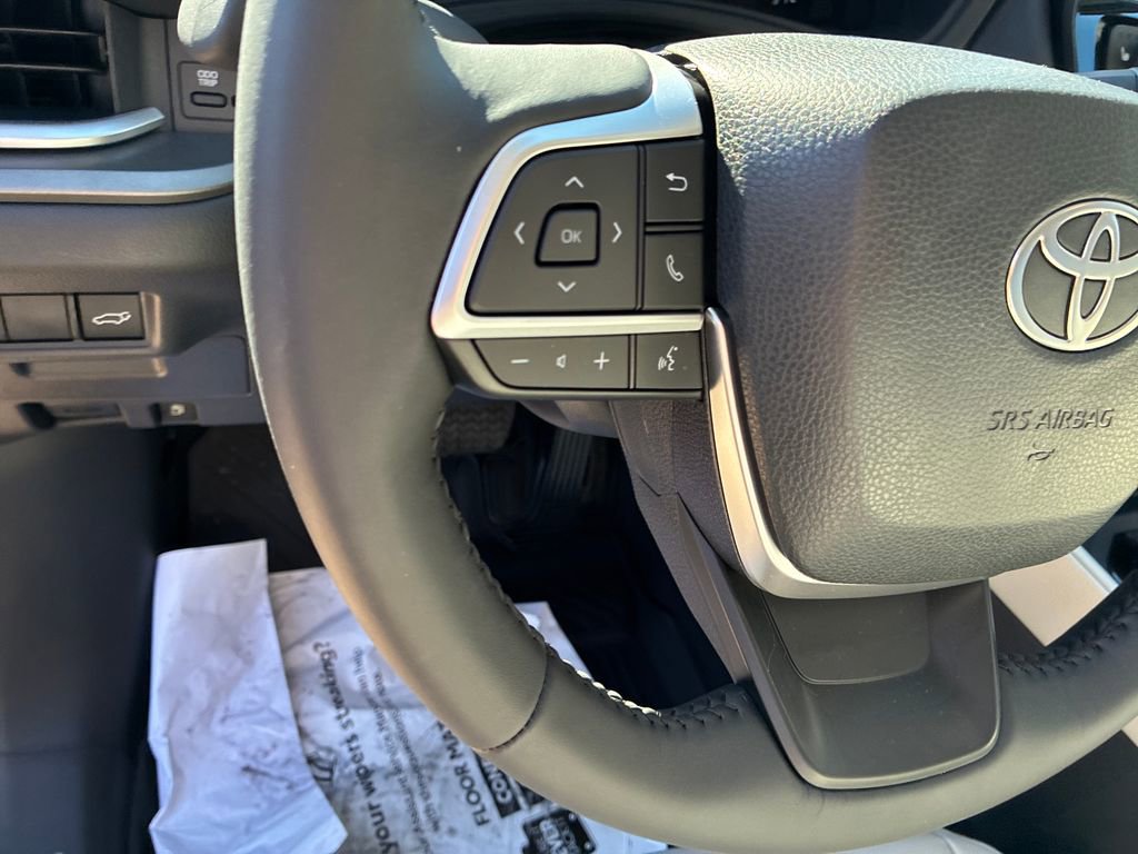 New 2026 Toyota Grand Highlander XLE image 26