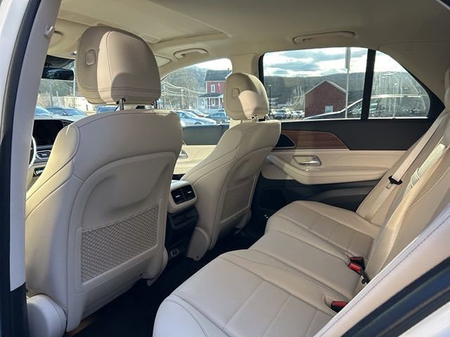 Certified 2025 Mercedes-Benz GLE 350 4MATIC image 12
