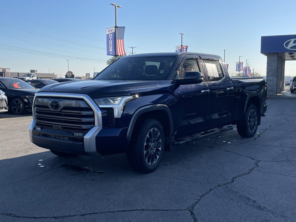Used 2022 Toyota Tundra Limited image 3