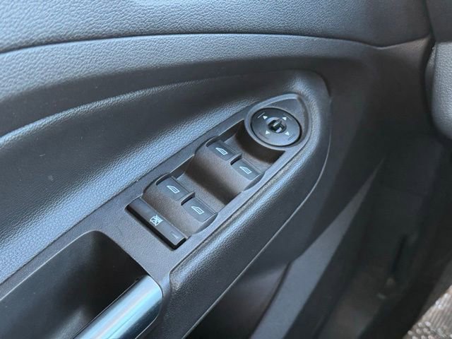 Certified 2018 Ford Escape SE w/ SE Sync 3 Package image 33