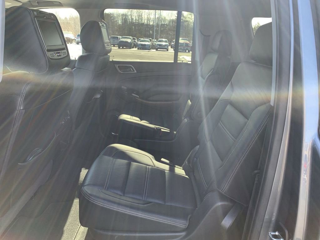 Used 2020 GMC Yukon XL Denali w/ Denali Premium Package image 23