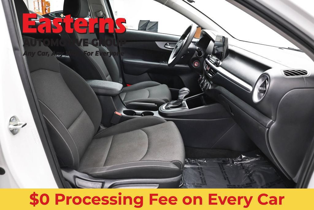 Used 2023 Kia Forte LXS FWD image 23