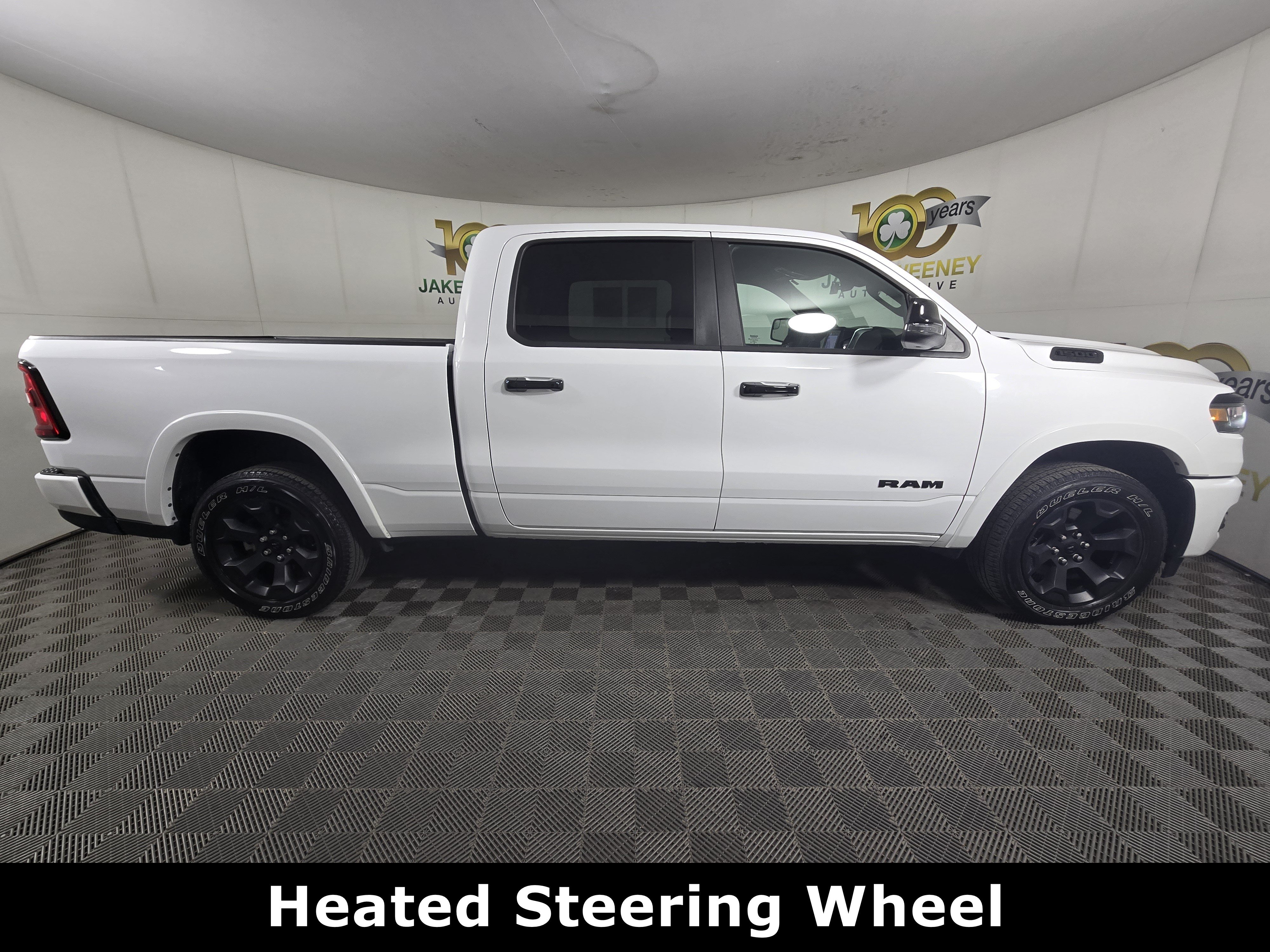 Certified 2025 RAM 1500 Big Horn AWD/4WD image 11