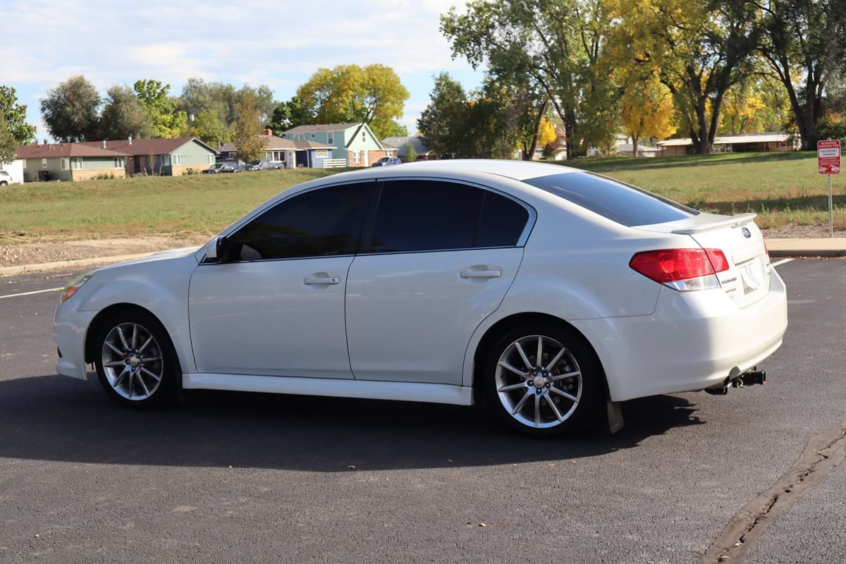 Used 2010 Subaru Legacy 2.5GT Limited AWD/4WD image 8