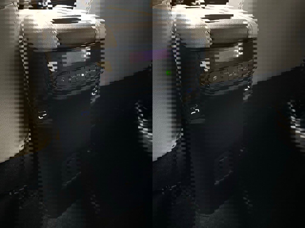 Used 2025 Toyota Grand Highlander AWD image 49