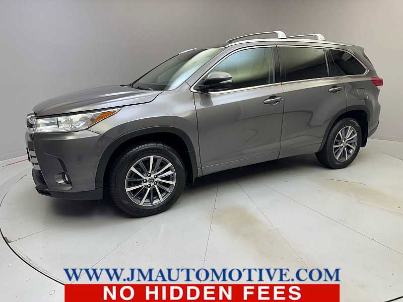 Used 2017 Toyota Highlander XLE