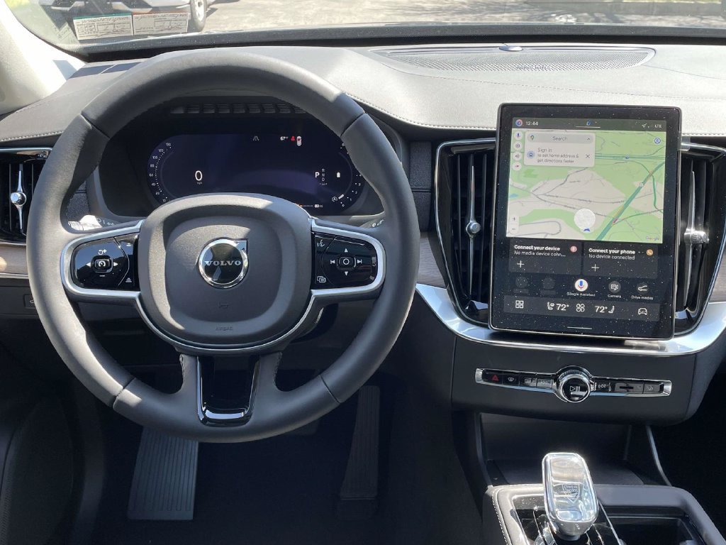 New 2026 Volvo XC90 B6 Ultra w/ Protection Package AWD/4WD image 25