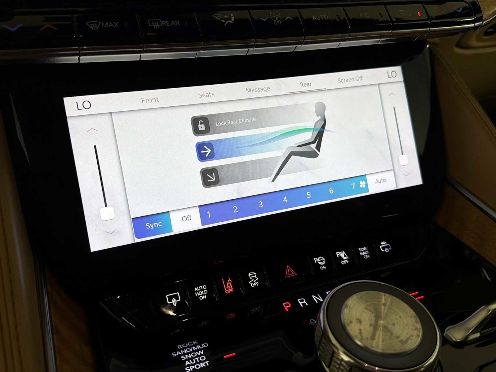 Used 2022 Jeep Grand Wagoneer Series III w/ Rear Seat Video Group 1 image 38