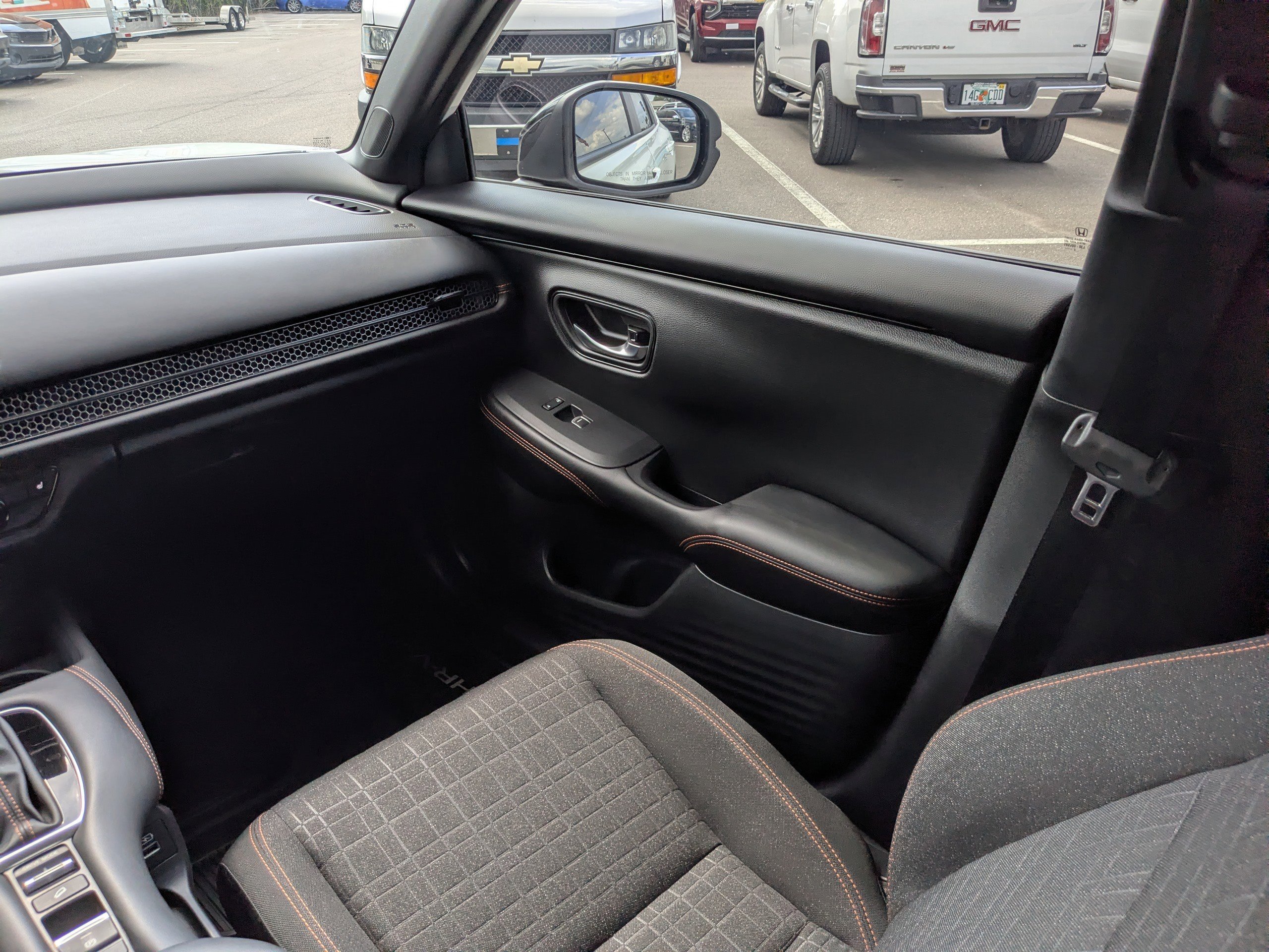 Used 2023 Honda HR-V Sport image 16