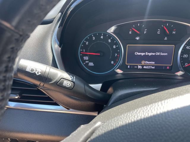 Used 2022 Chevrolet Traverse LT image 37