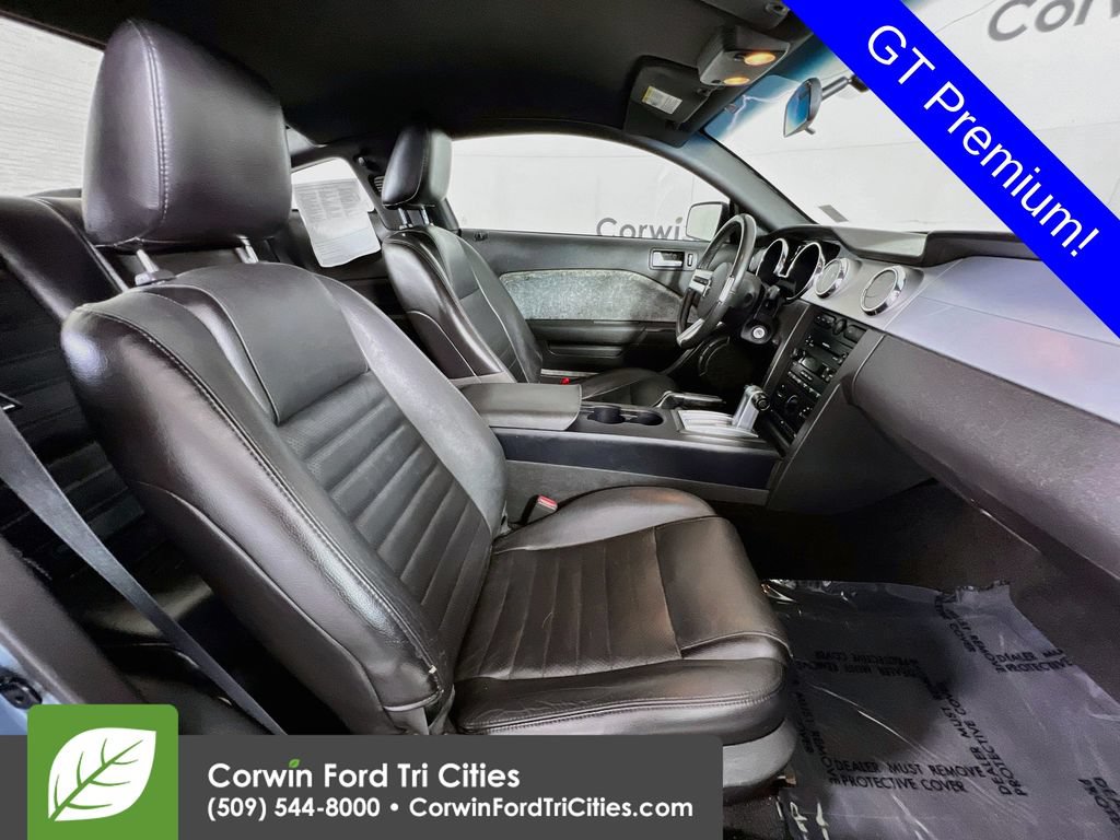Used 2006 Ford Mustang GT Premium RWD image 16