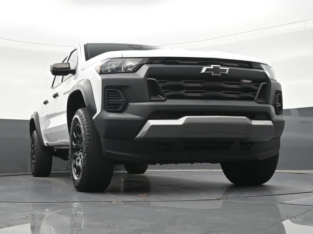 Used 2023 Chevrolet Colorado Trail Boss w/ Advanced Trailering Package AWD/4WD image 34