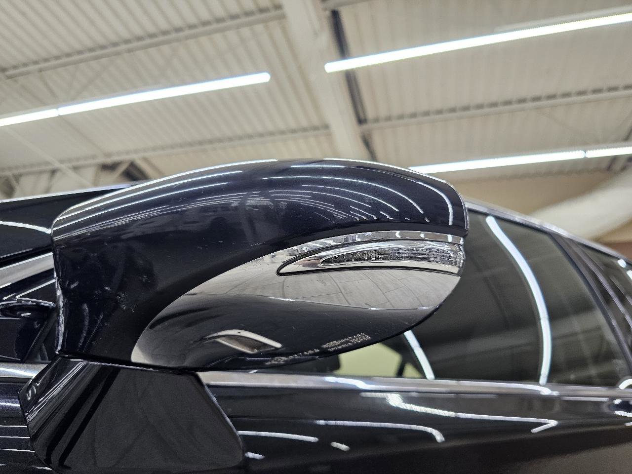 Used 2017 Lexus LS 460 w/ F Sport Midnight Edition image 11