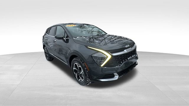 Used 2024 Kia Sportage LX image 31