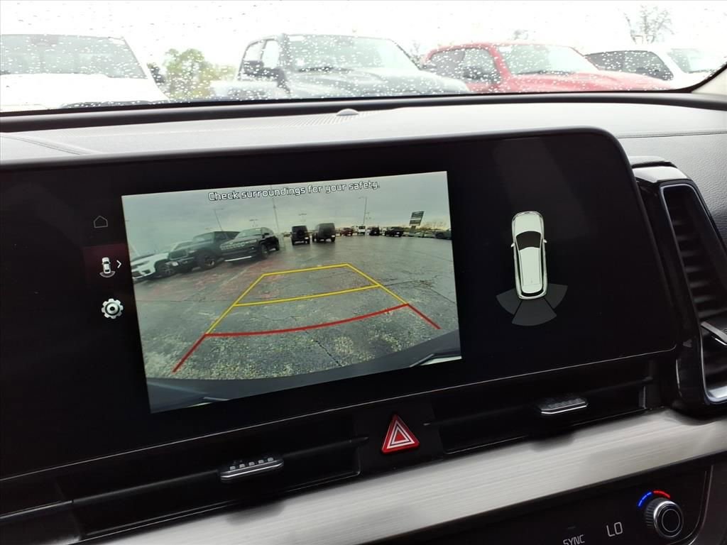 Used 2023 Kia Sportage EX FWD image 17