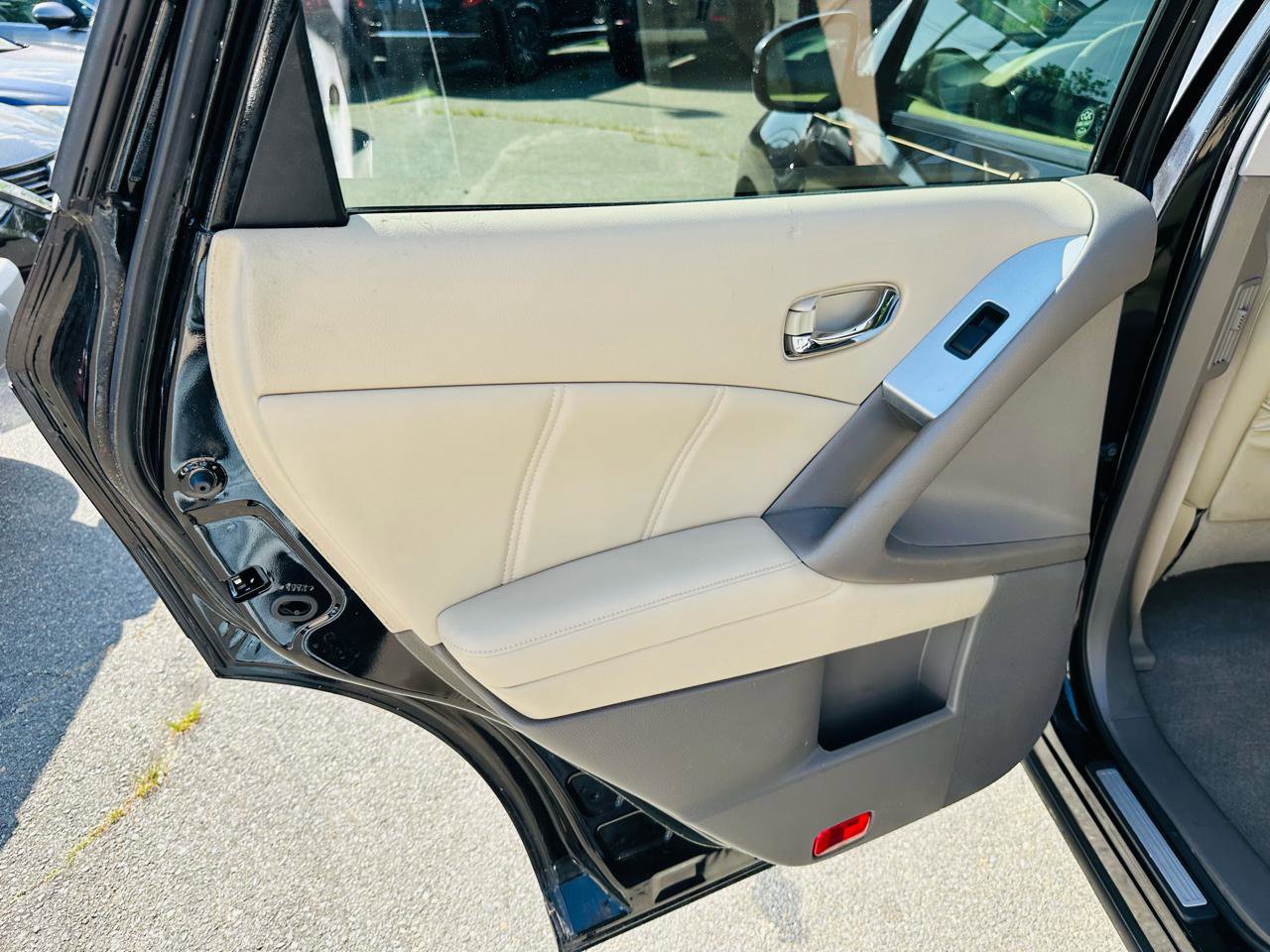Used 2014 Nissan Murano SL w/ Navigation Package AWD/4WD image 22