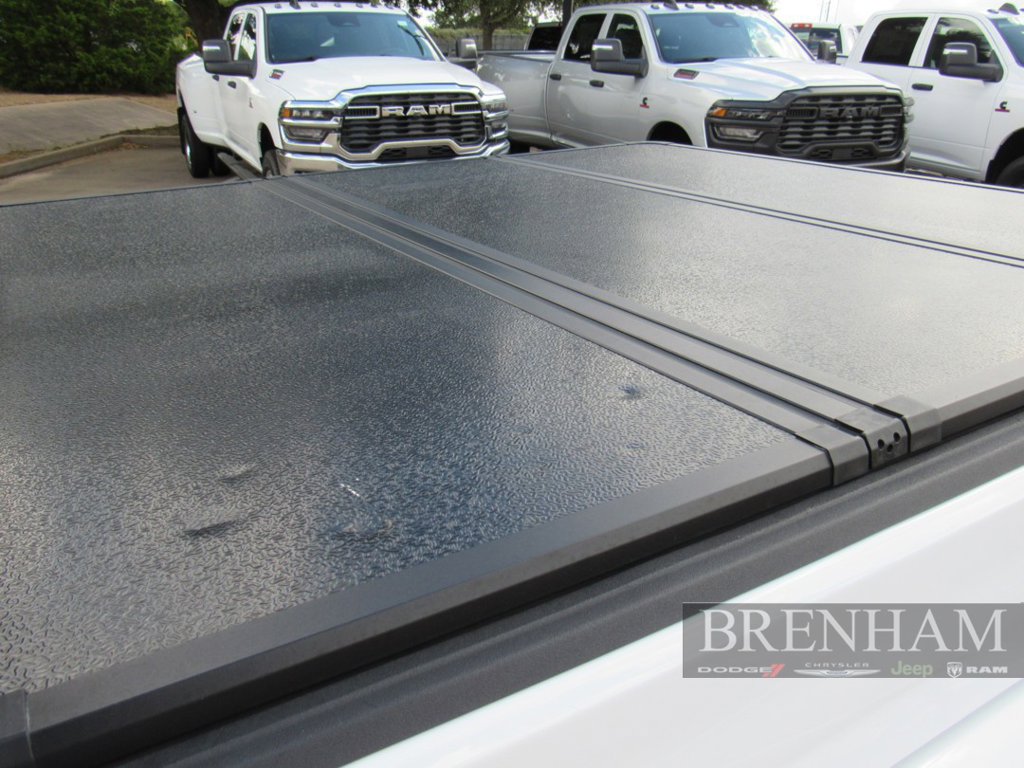 Used 2020 Jeep Gladiator Overland AWD/4WD image 16