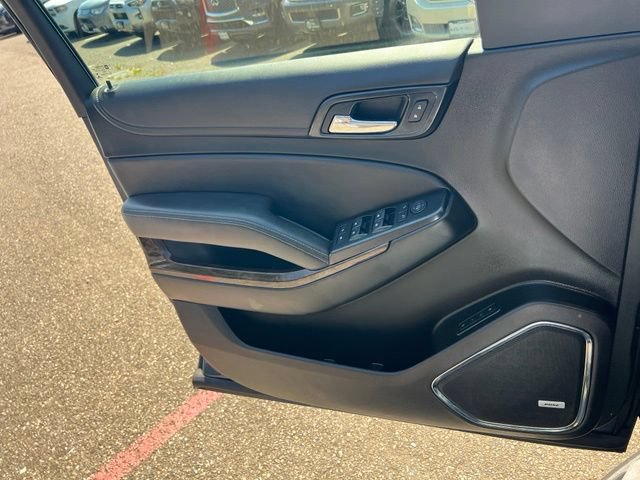Used 2019 Chevrolet Suburban LT AWD/4WD image 15