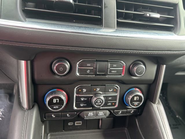 Used 2024 Chevrolet Suburban LT image 25