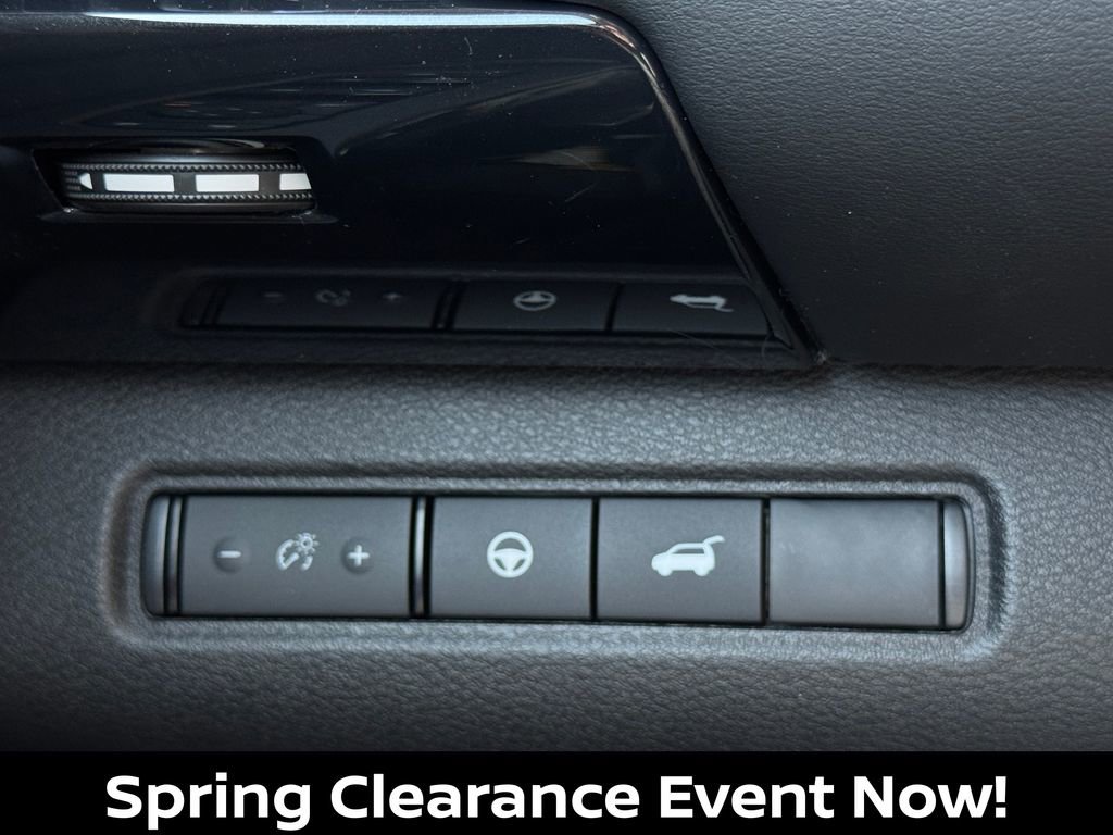 New 2026 Nissan Pathfinder SV image 14