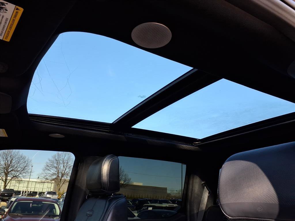 Used 2023 Ford F150 Platinum w/ Equipment Group 701A High image 11