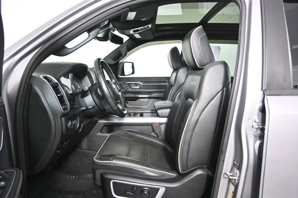 Used 2021 RAM 1500 Laramie w/ Sport Appearance Package image 21