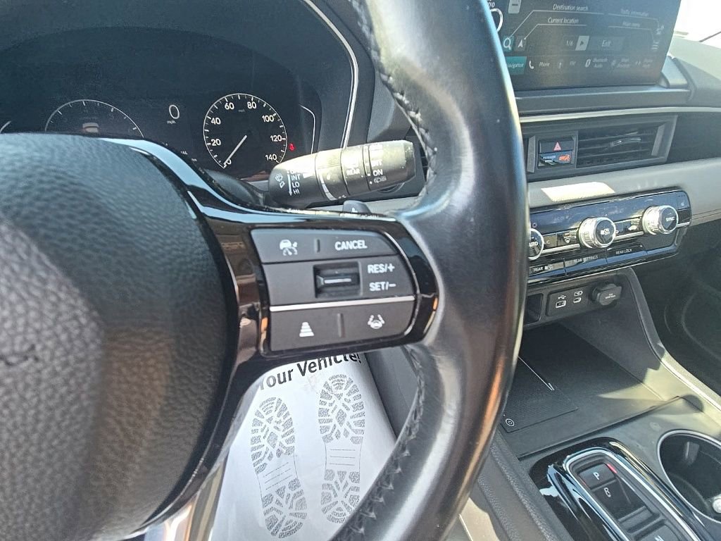 Used 2024 Honda Pilot Touring image 19