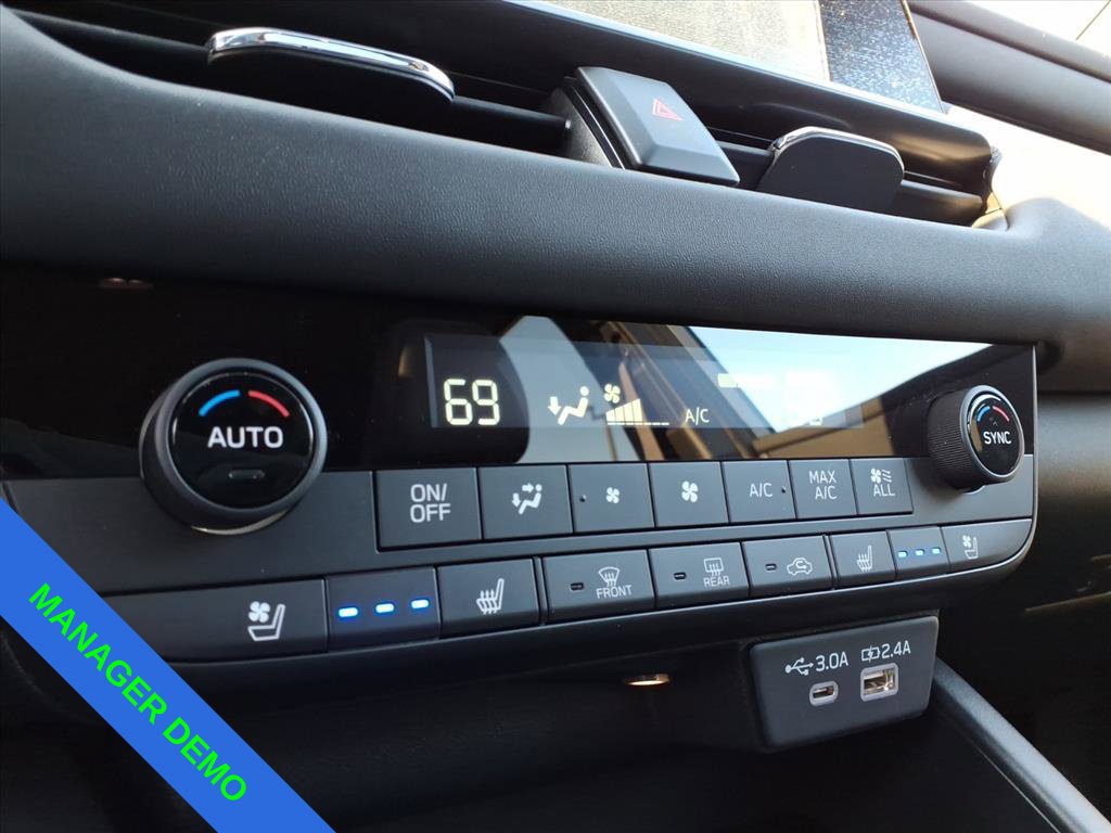 New 2026 Subaru Outback Touring XT AWD/4WD image 13