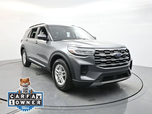 Used 2025 Ford Explorer Active image 1