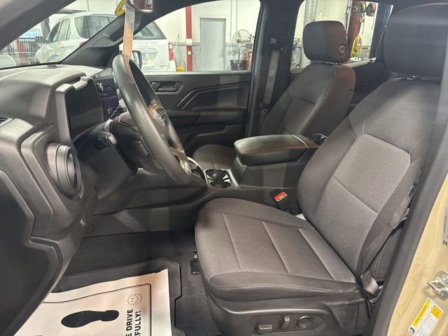 Used 2024 Chevrolet Colorado Trail Boss w/ Advanced Trailering Package image 14