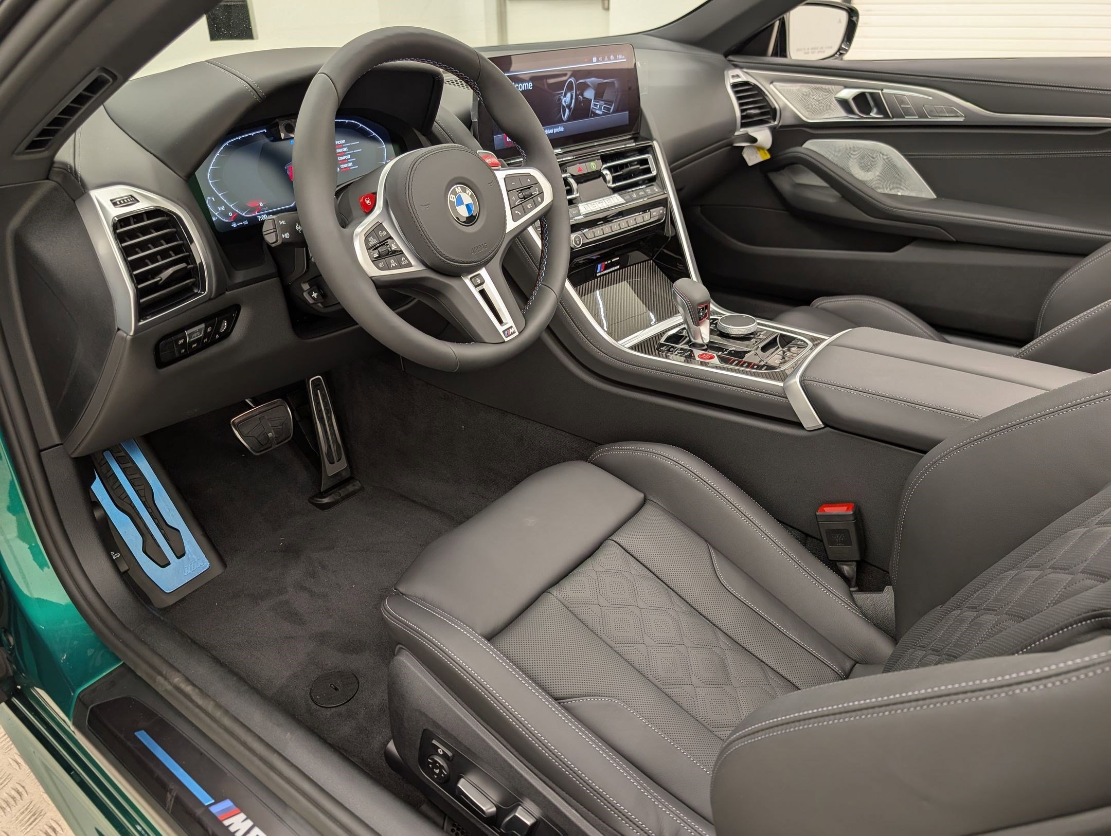 New 2025 BMW M8 Competition image 4