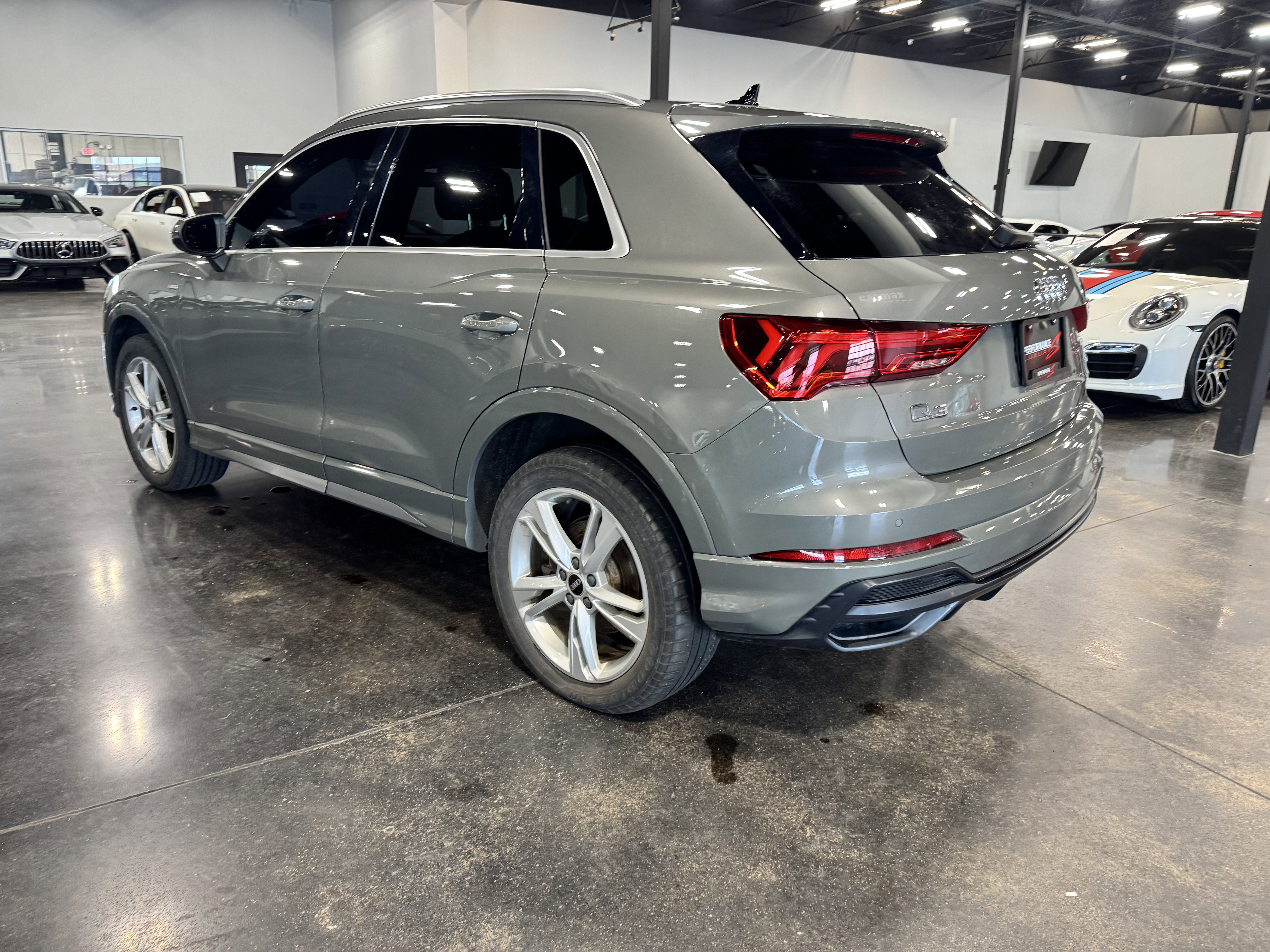 Used 2021 Audi Q3 2.0T Premium w/ Convenience Package image 5