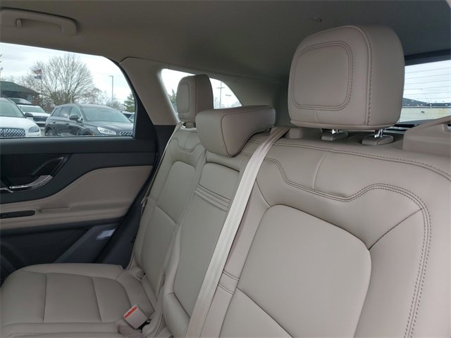 Used 2022 Lincoln Corsair FWD image 26