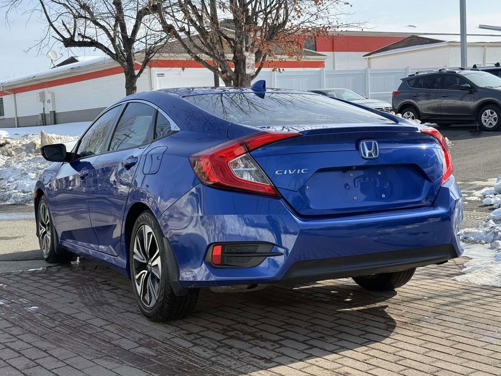 Used 2017 Honda Civic EX-T image 4