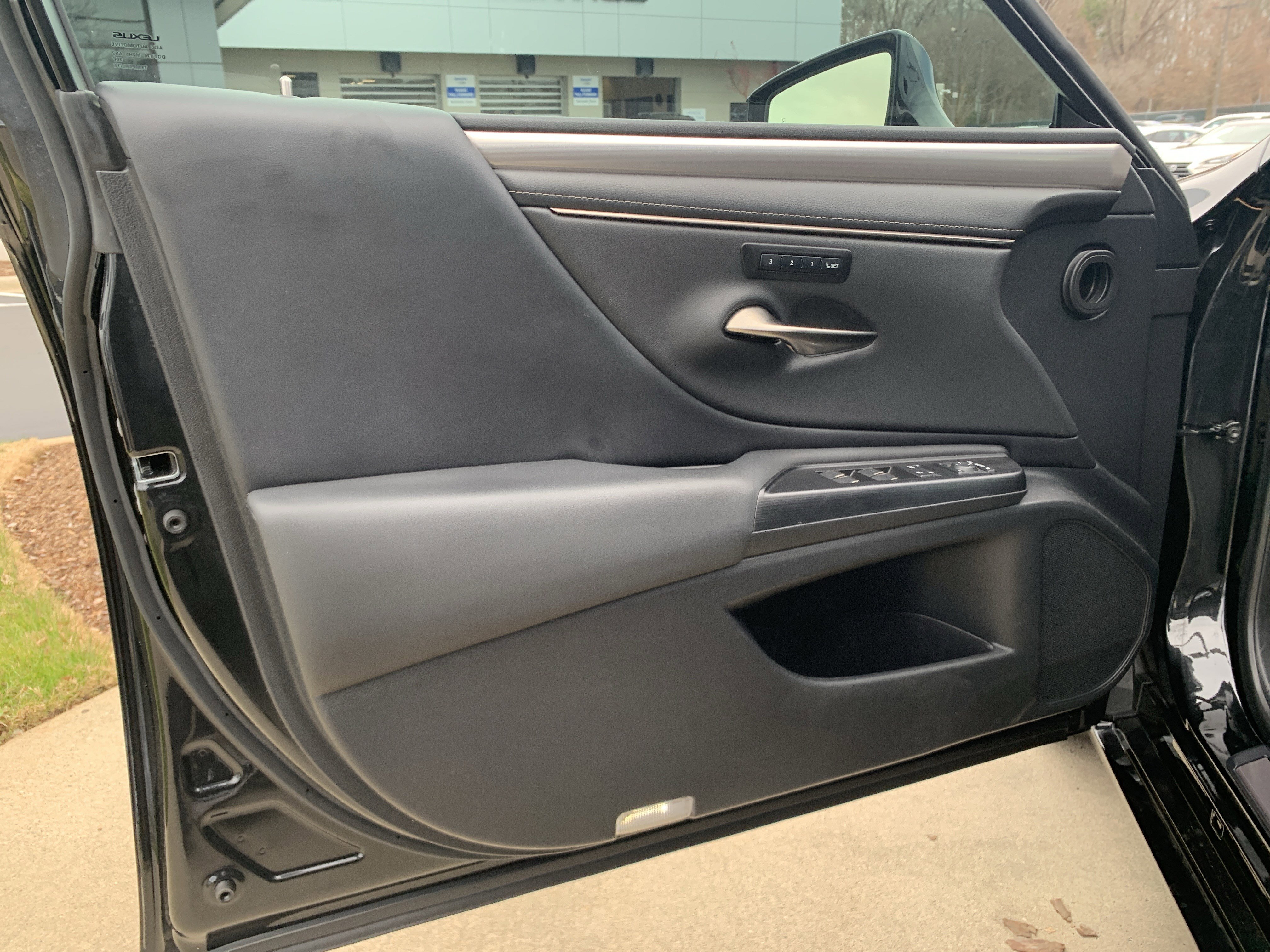 Certified 2021 Lexus ES 350 F Sport w/ Accessory Package 2 image 14