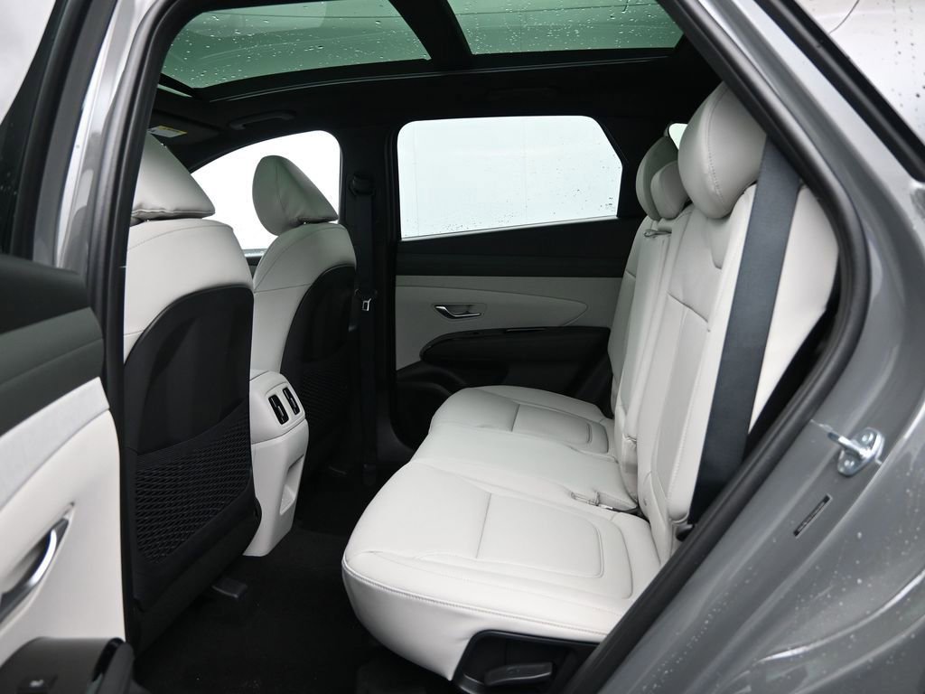 New 2026 Hyundai Tucson Limited image 29