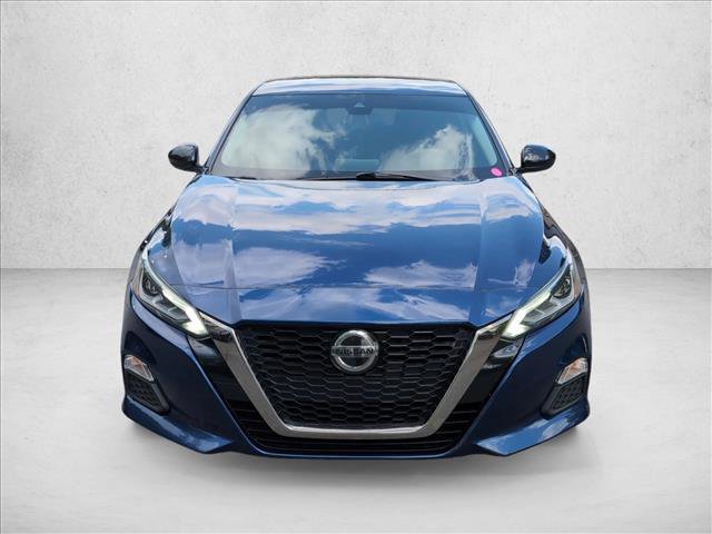Used 2020 Nissan Altima 2.5 SR FWD image 2