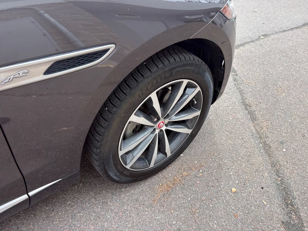 Used 2021 Jaguar F-PACE S AWD/4WD image 15
