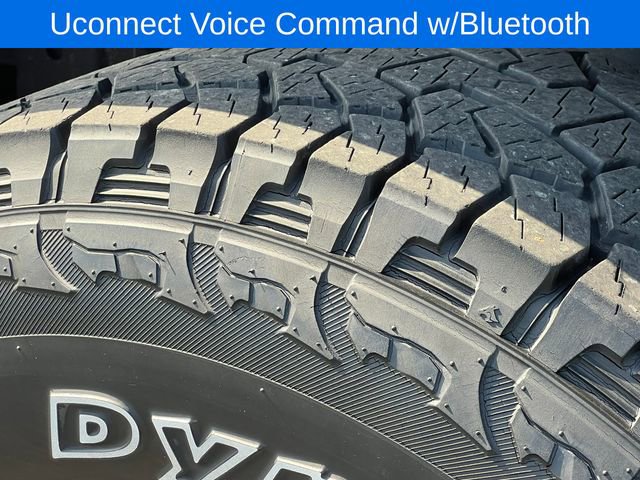 Used 2016 Jeep Wrangler Unlimited Sahara AWD/4WD image 8