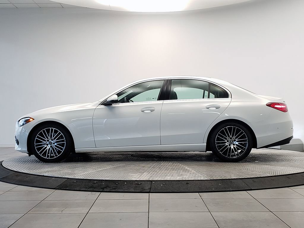Certified 2022 Mercedes-Benz C 300 4MATIC Sedan image 2