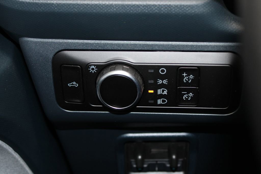 New 2026 Ford Maverick XLT image 38