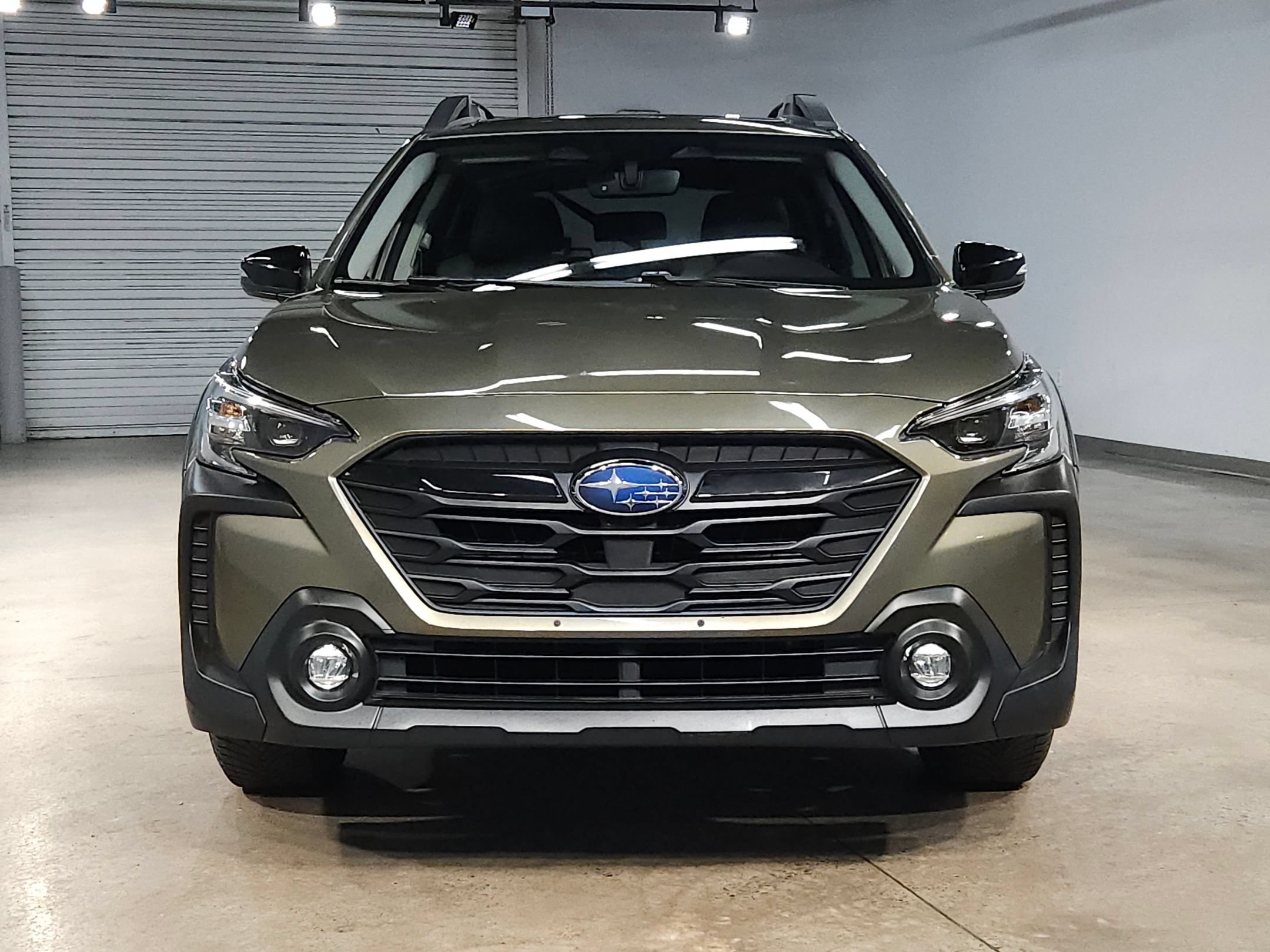 Used 2024 Subaru Outback Onyx Edition AWD/4WD image 2