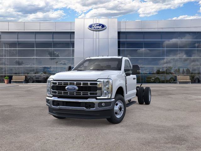 New 2026 Ford F350 XL w/ XL Chrome Package AWD/4WD image 4