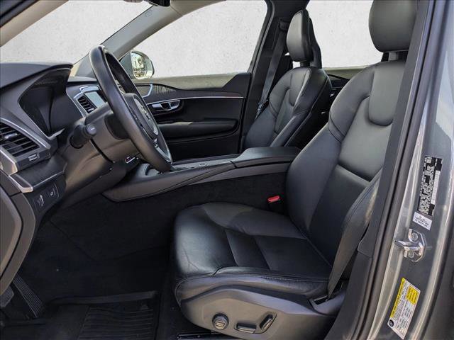 Used 2020 Volvo XC90 T5 Momentum w/ Protection Package Premier image 17