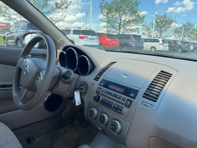 Used 2005 Nissan Altima 2.5 S w/ (S02) Side Airbags Pkg FWD image 27