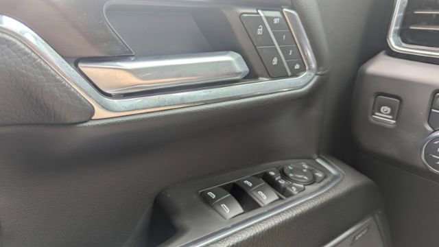Used 2024 GMC Sierra 2500 Denali w/ Denali Reserve Package image 31